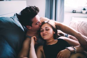 couple-lit